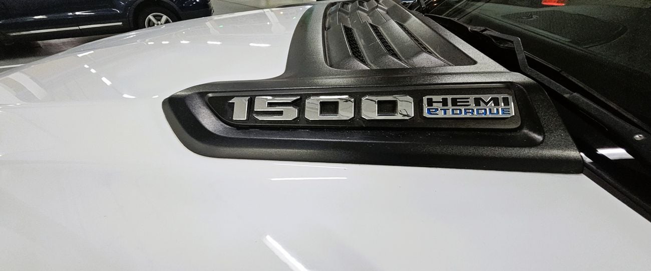 رام 1500 Laramie 5.7L V8  etorque sports