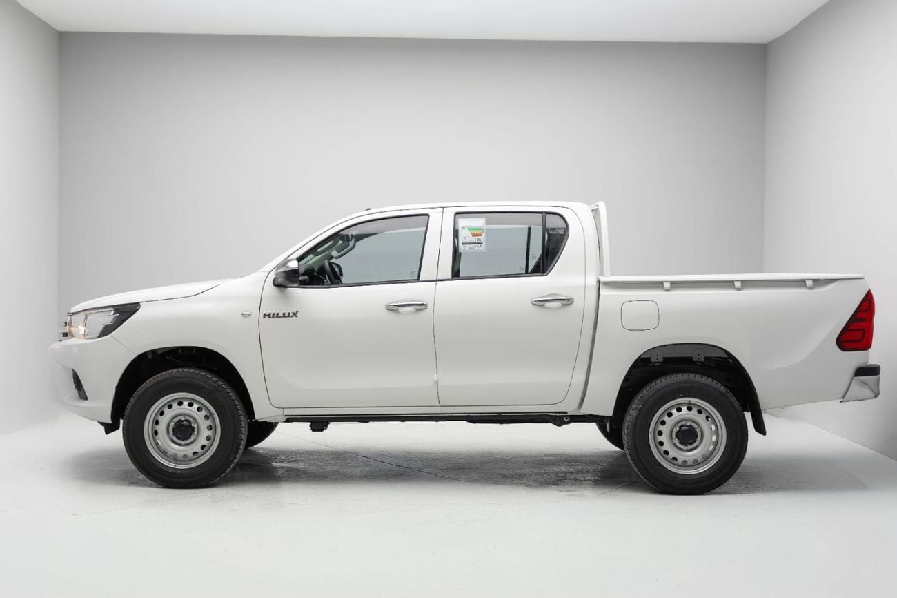 Toyota Hilux DLX 2.4L - Super White Inside Maroon | Export Only