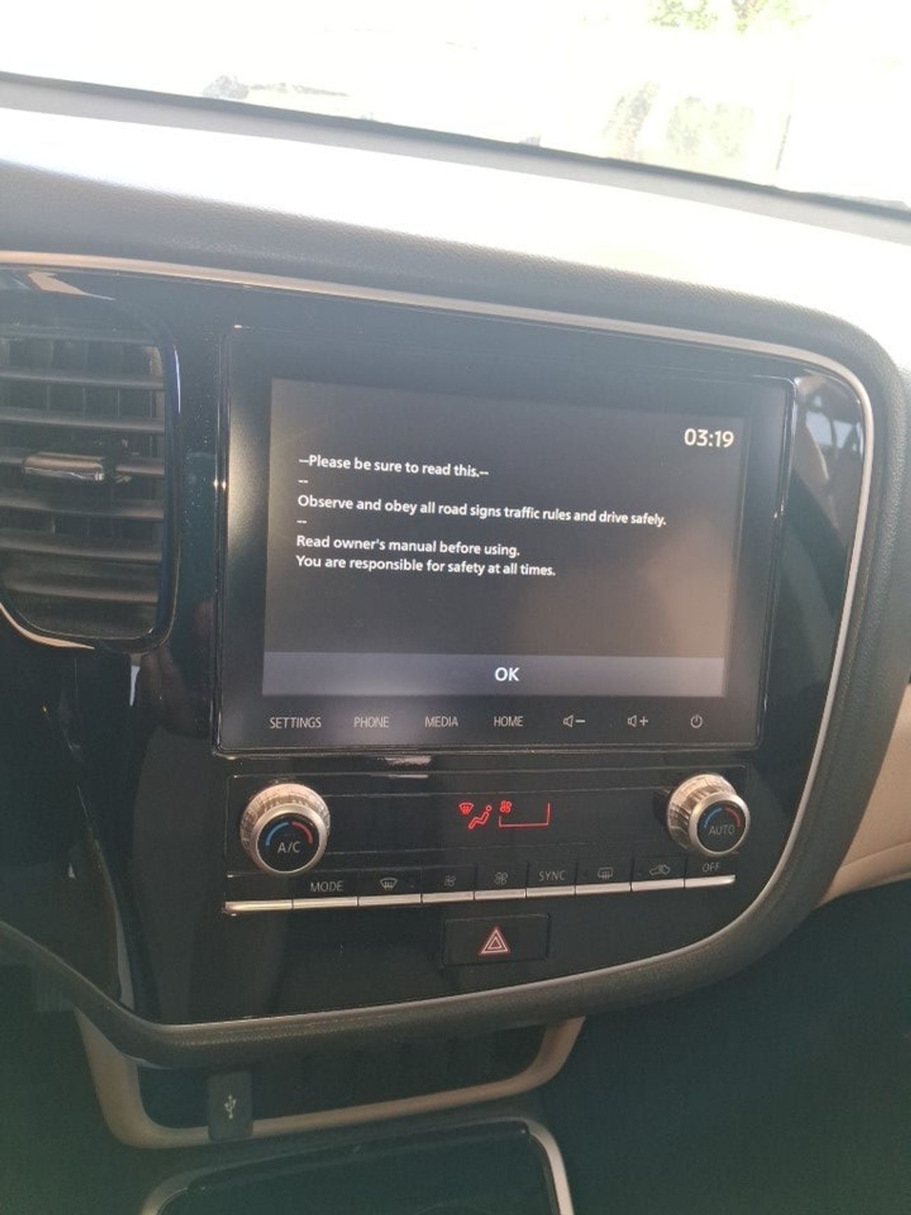 ميتسوبيشي آوتلاندر GLX MID 2.4 | بدون دفعة مقدمة | اختبار القيادة في المنزل