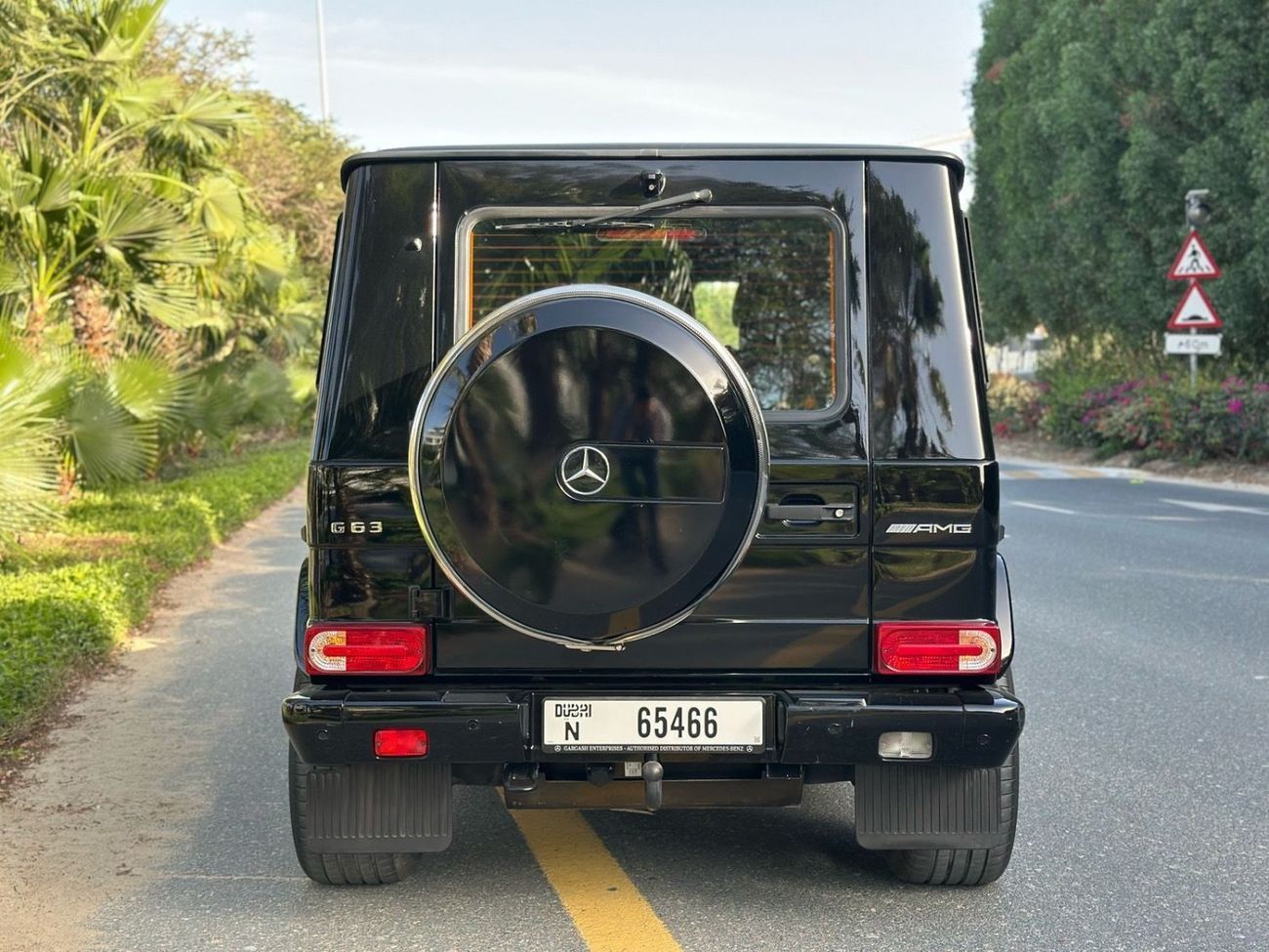 Mercedes-Benz G 63 AMG First Edition 5.5L | Carbon Fiber | 2013 | GCC Specs | First Owner | Full Service History | Perfect