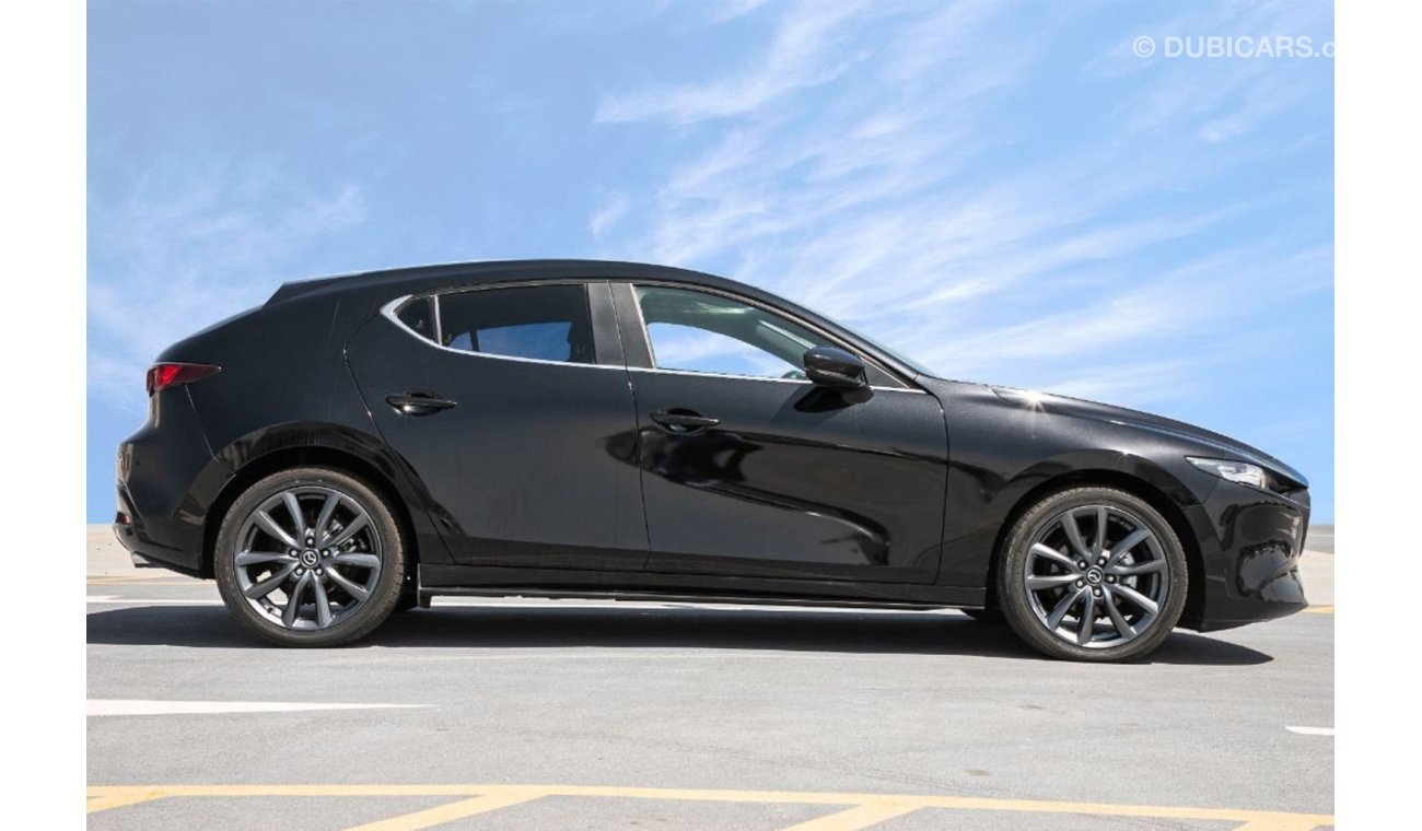 Mazda 3 2.0L CORE+ 7G HatchBack with Heads up display , Cruise control and Sunroof