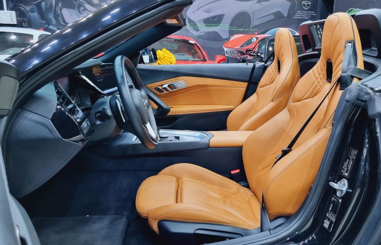 بي أم دبليو Z4 sDrive 20i