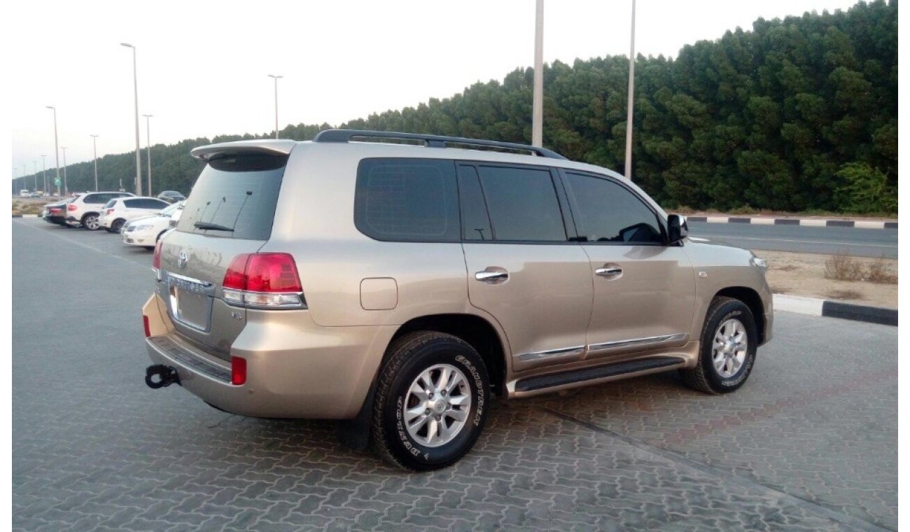 Toyota Land Cruiser 2010 REF#131 V6 sunroof