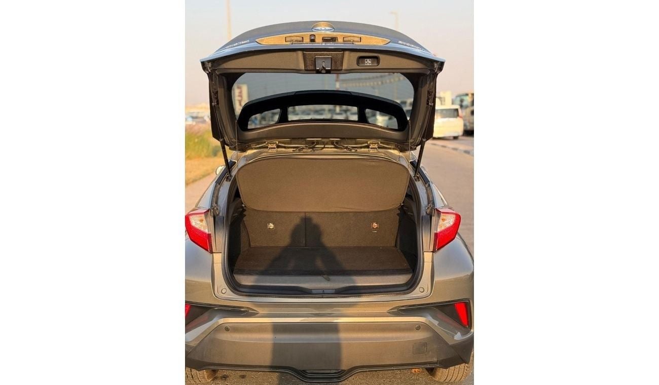 تويوتا CHR Dynamic 1.8L