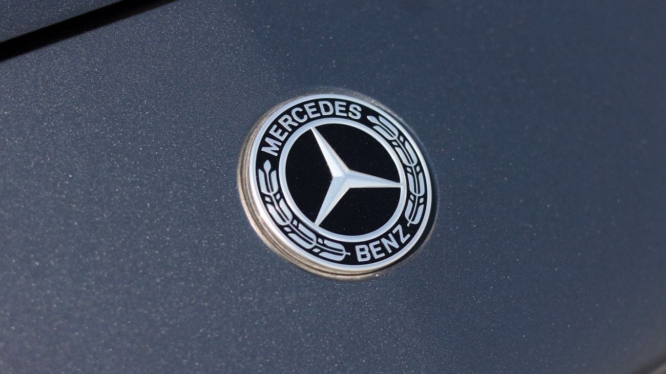 مرسيدس بنز C 200 L Premium 2.0L | Complete Service History | Zero Downpayment Support