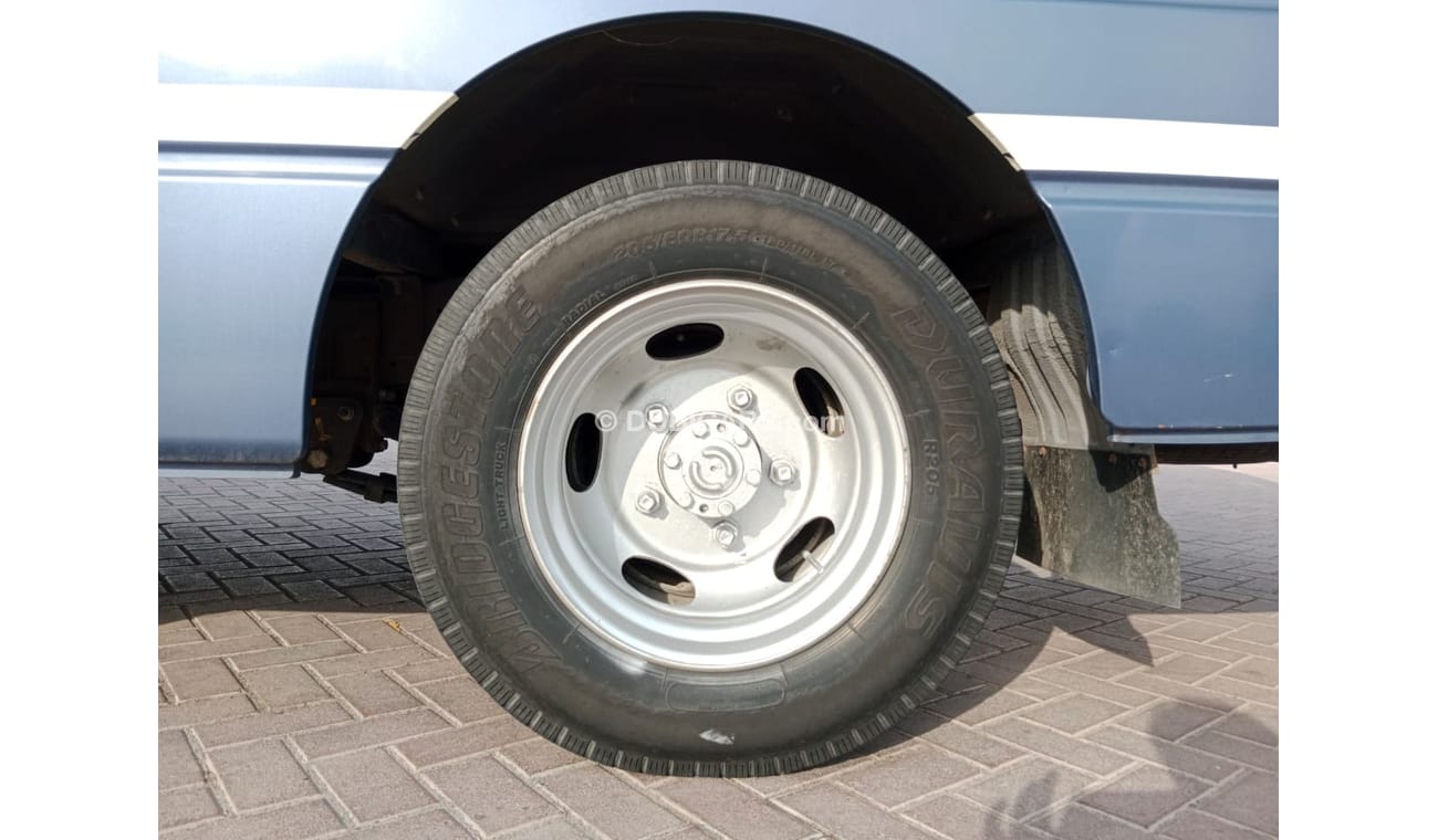 Isuzu Journey ISUZU JOURNEY BUS RIGHT HAND DRIVE(PM01060)