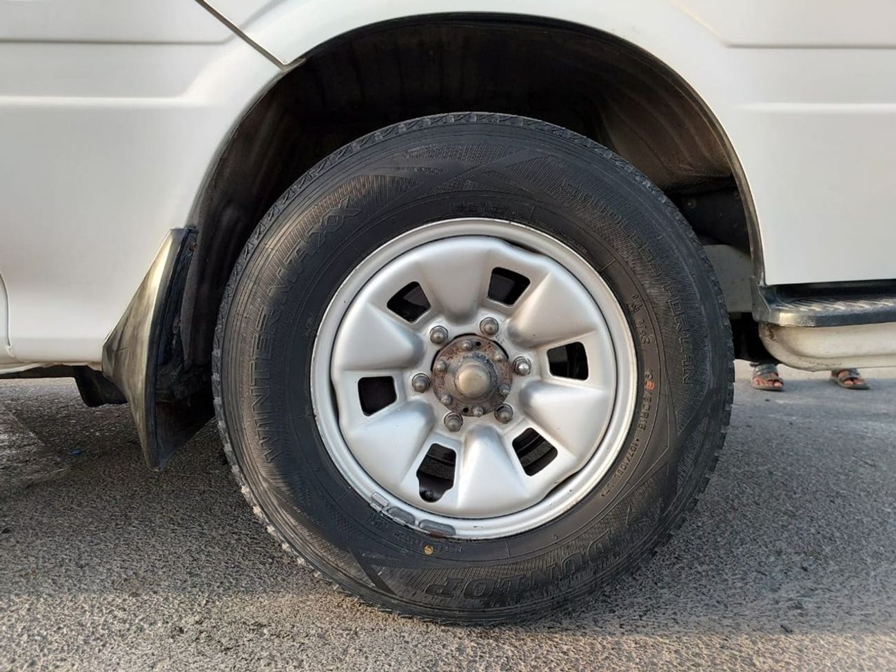 Toyota Hiace TOYOTA HIACE COMMUTER VAN RHD 2001 MODEL 3.0 L DIESEL AUTOMATIC(PM01315)