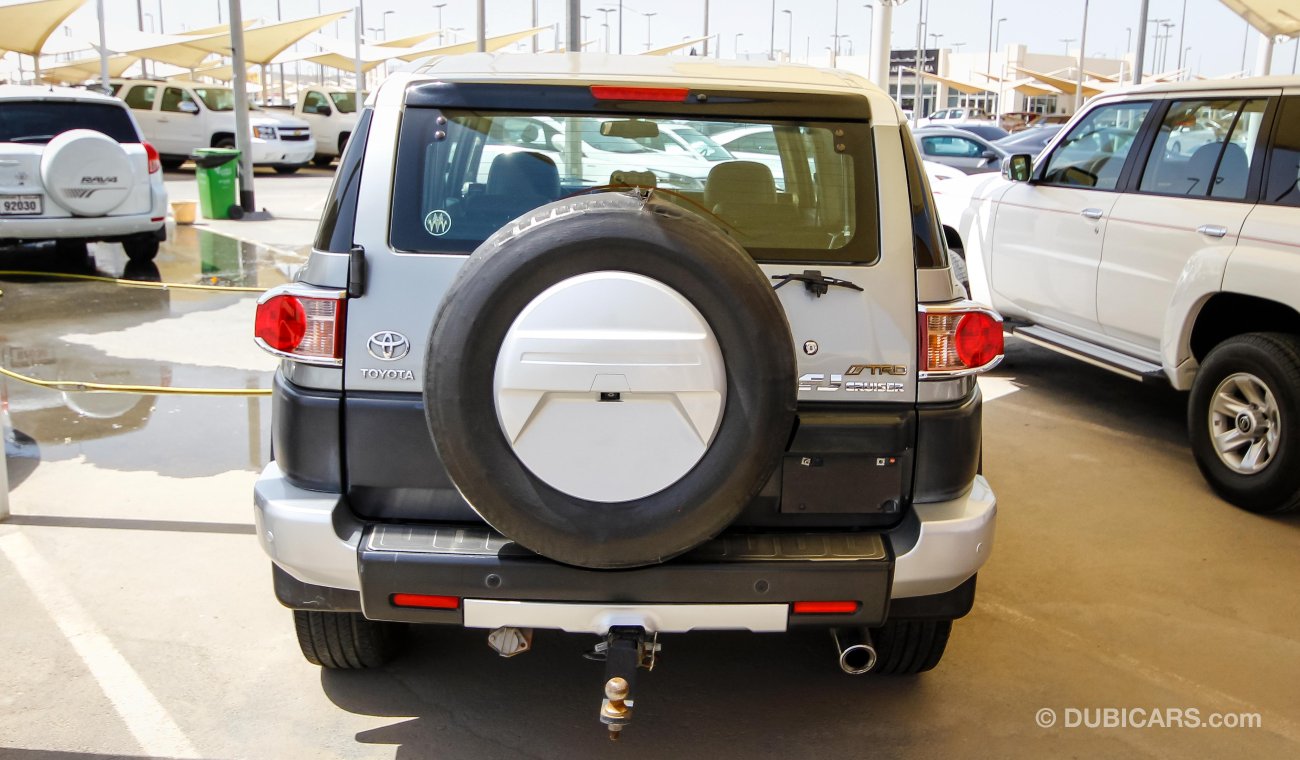 Toyota FJ Cruiser