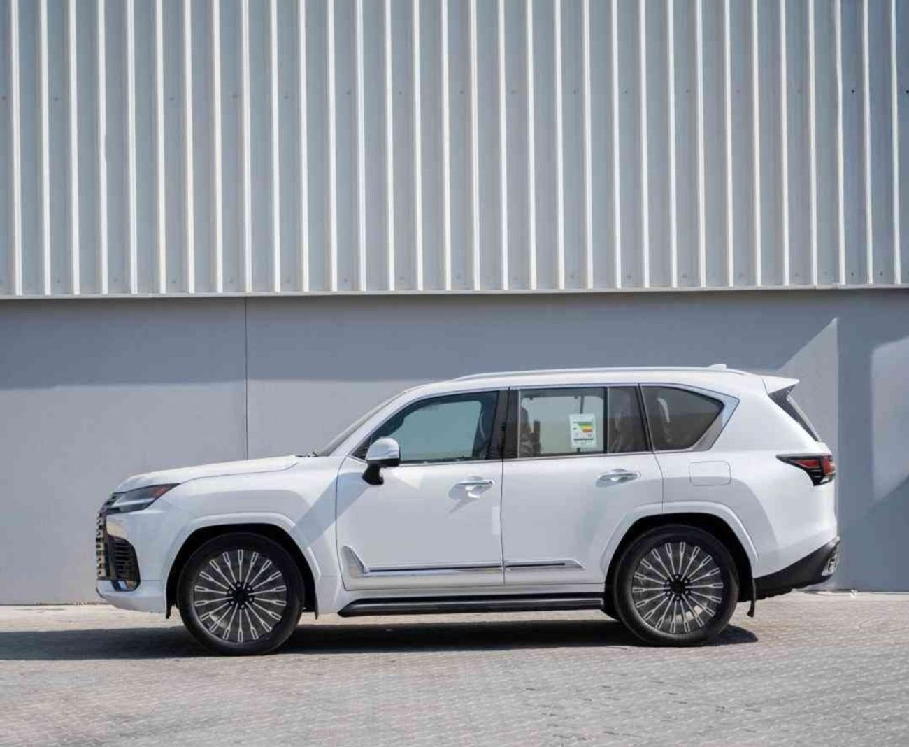 Lexus LX 700h 2026 Lexus LX700h VIP HEV (4-Seater) 3.5L V6 Twin-Turbo Hybrid A/T 4WD Export Only