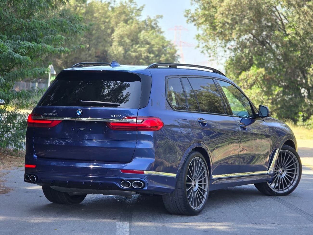 BMW XB7 BMW ALPINA XB7 XDRIVE 2021 V8 4.4L// 621 HP // LOW MILEAGE // PERFECT CONDITION // FULL OPITION
