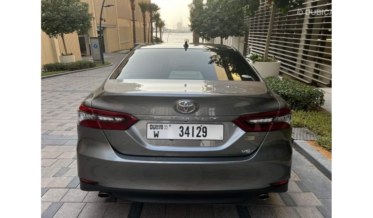 Toyota Camry SE+ 40TH Anniversary