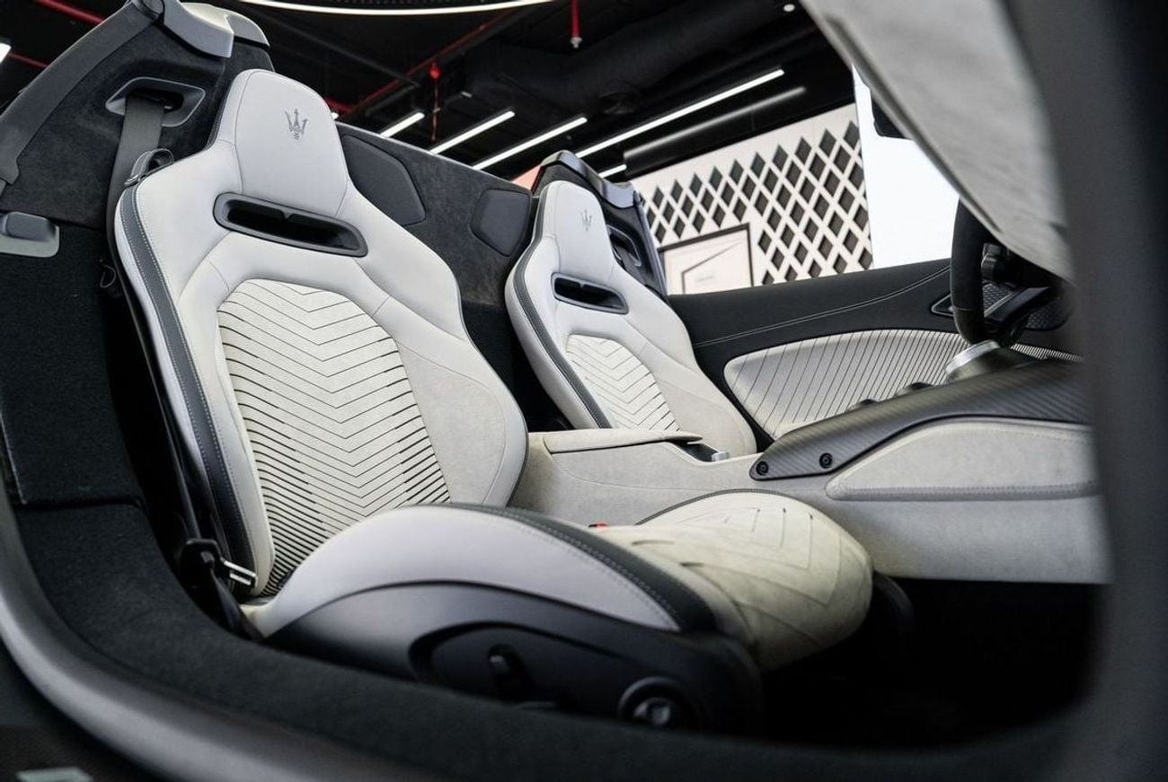 مازيراتي MC20 تشيلو Maserati MC20 Cielo