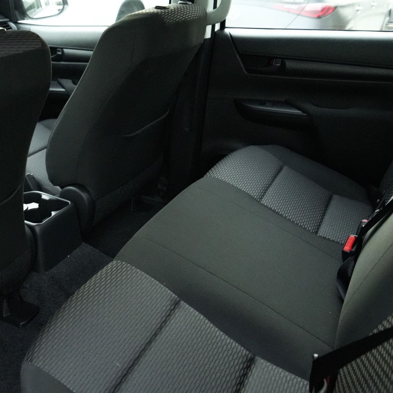 Toyota Hilux Hilux 2.4 Diesel || MT || 2026