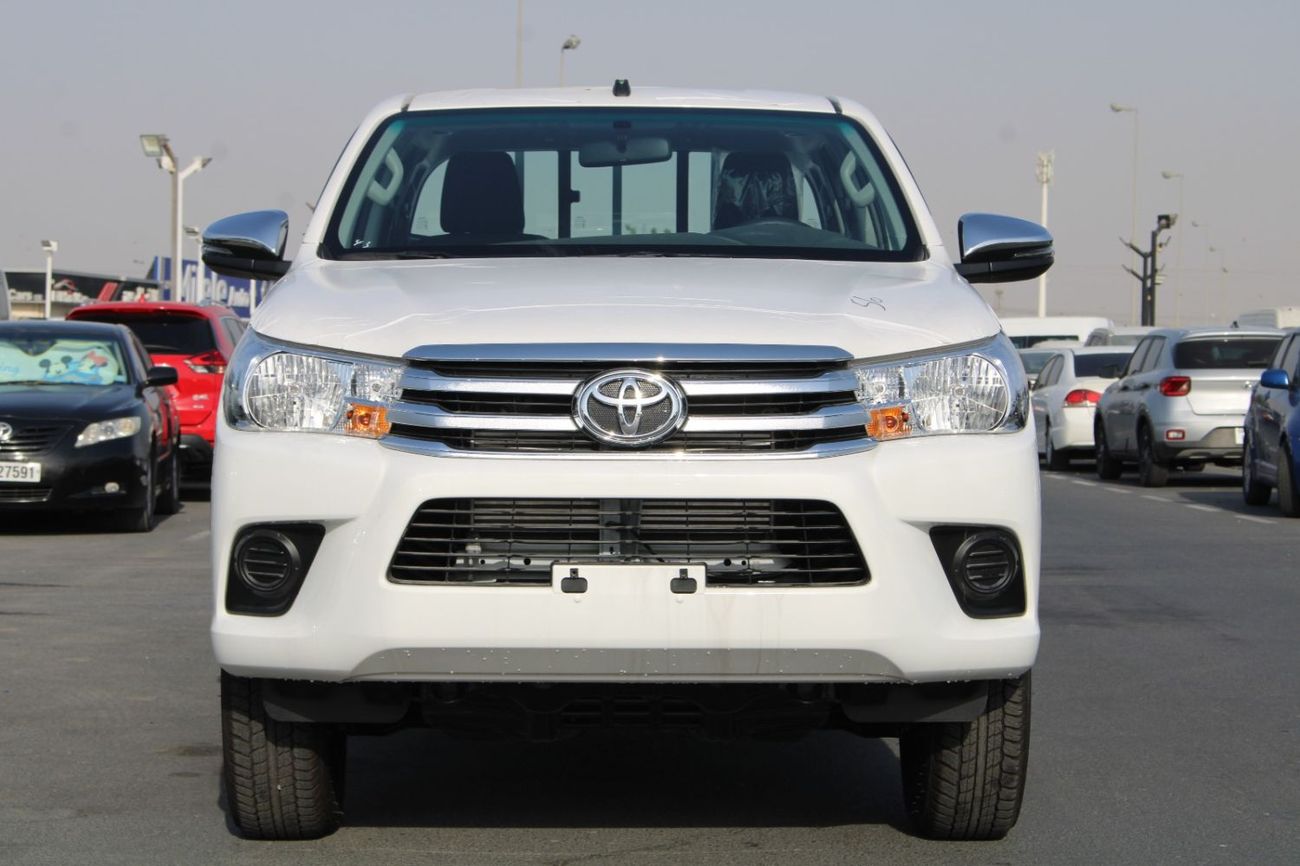 تويوتا هيلوكس TOYOTA HILUX 2.4L DIESEL DOUBLE CABIN 4 X 4 BASIC AUTOMATIC