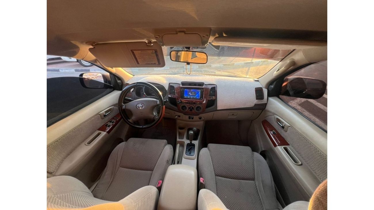 Toyota Fortuner 2008 TOYOTA FORTUNER 2.7L v4 - V4 - VVT-i Super clean car - GCC Spec