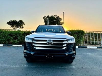 Toyota Land Cruiser GXR 4.0L - GCC Specs - Brand FULL OPTION