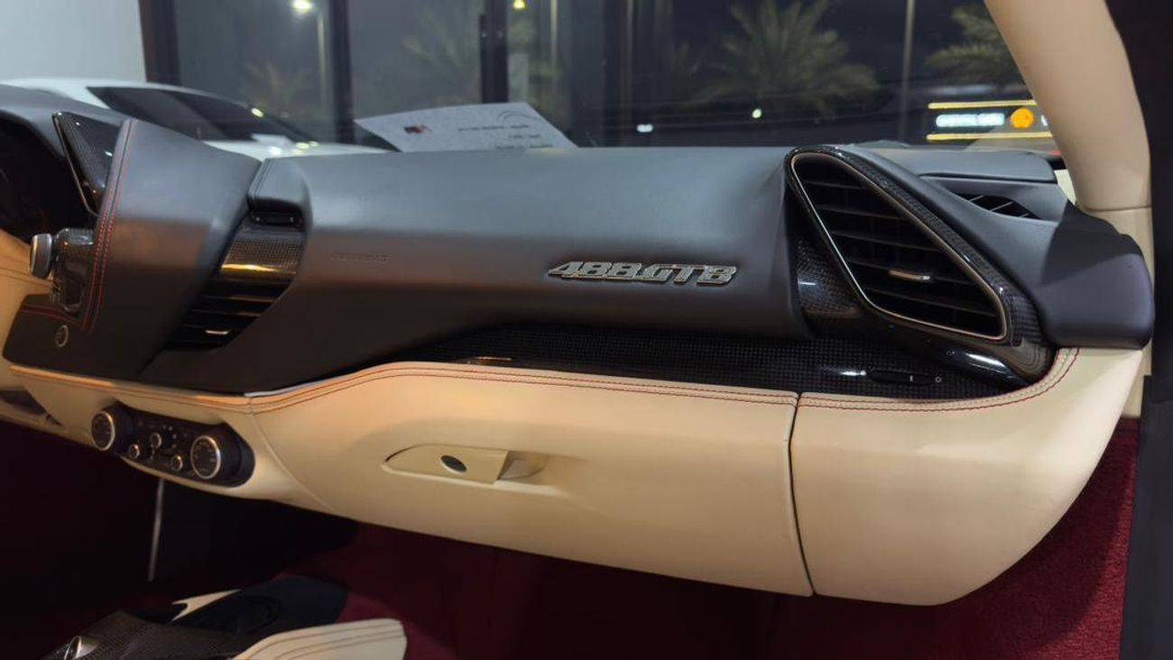 Ferrari 488 Std 3.9L