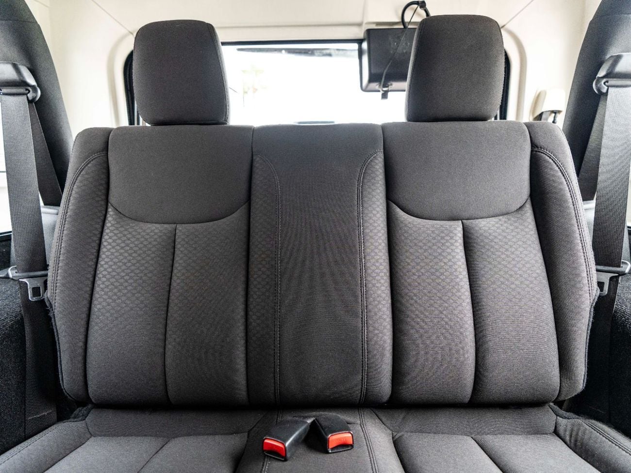 جيب رانجلر Sport 3.6L A/T (5 Seater)