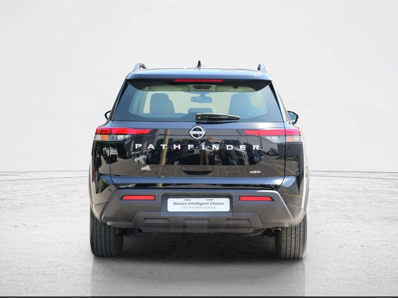Nissan Pathfinder S 2.0