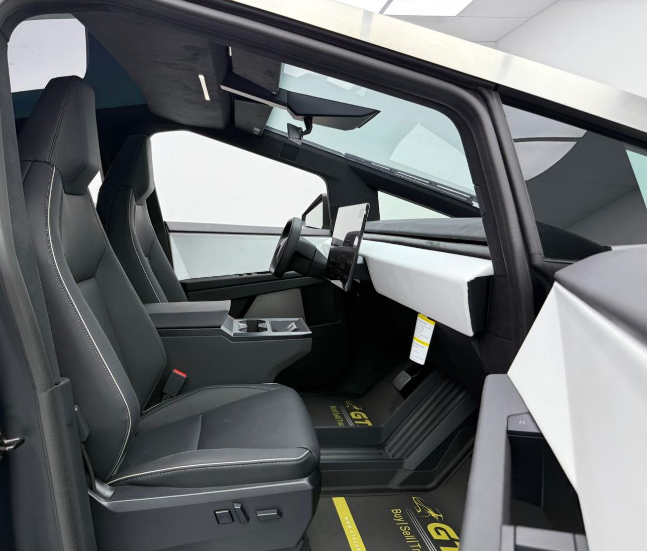 Tesla Cybertruck Cyberbeast 2024 Tesla Cybertruck Cyber Beast, Warranty, Delivery Km, Fully Loaded, Excellent Conditi