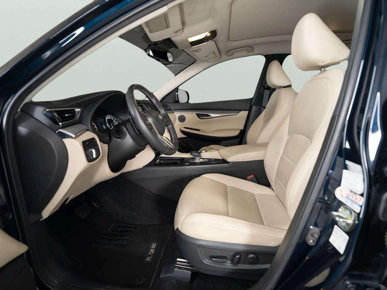 إنفينيتي QX50 LUXE 2.0