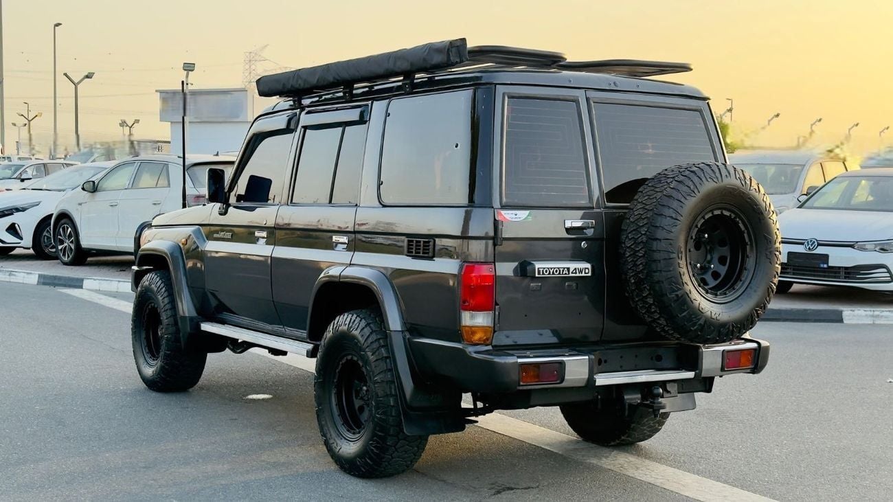 Toyota Land Cruiser 70 OFF-ROAD READY | RHD | MANUAL TRANSMISSION | 4500CC DIESEL | 2015 | BULL BAR + LED LIGHTS | ROOF RAC