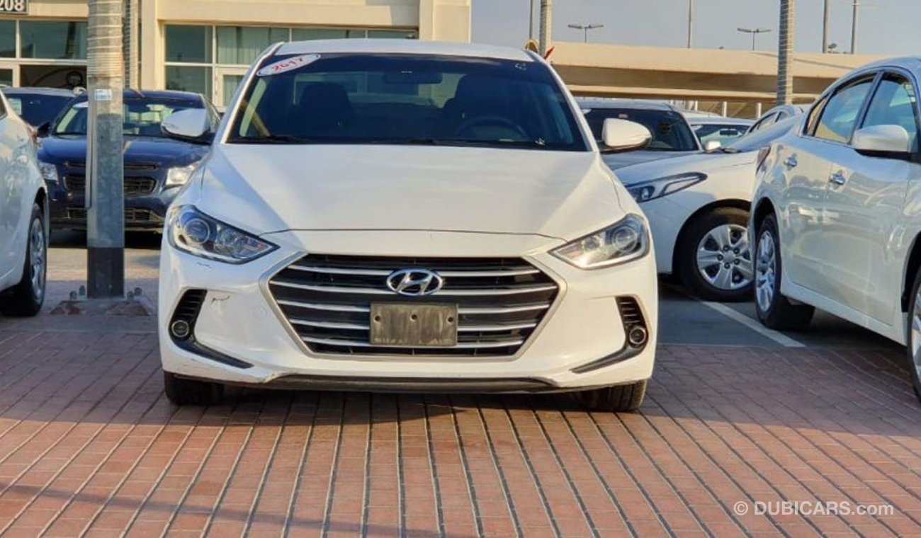 Hyundai Elantra GCC 2017 1.6  WITHOUT PAINT WITHOUT ACCIDENTS