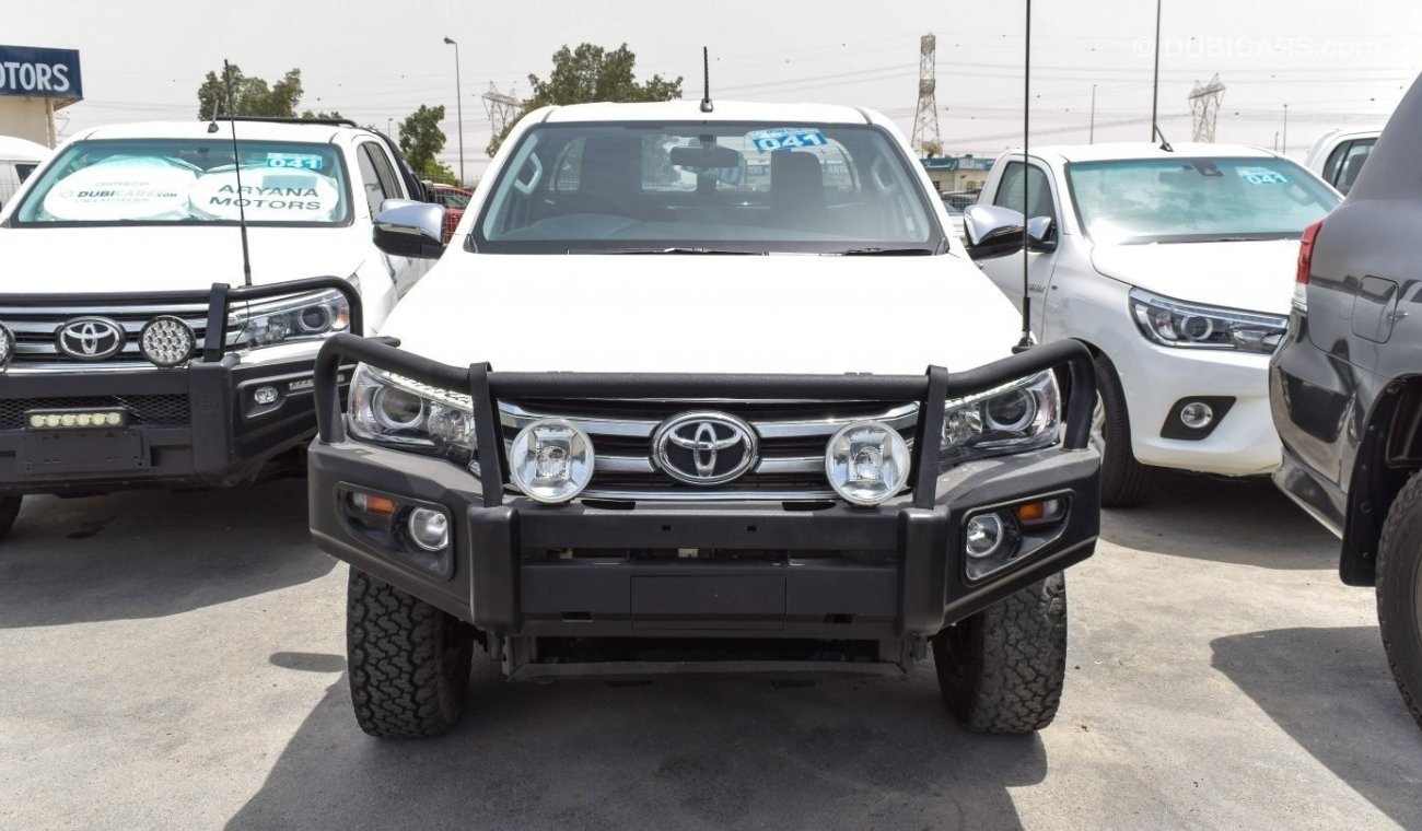 Toyota Hilux SR5 2.8 D4D Clean Car