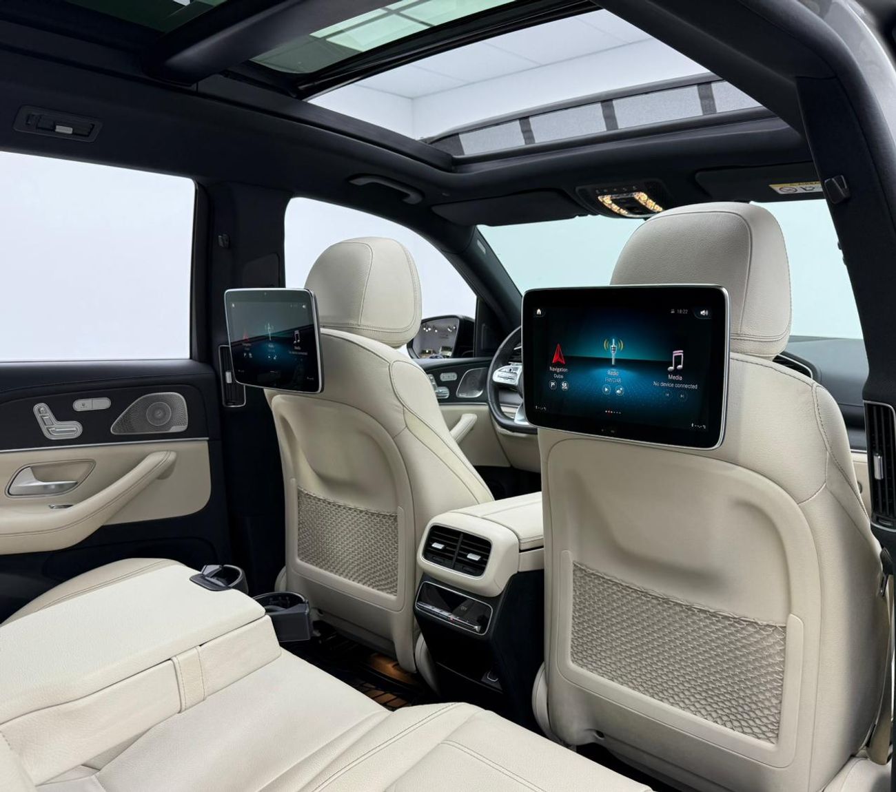 Mercedes-Benz GLS 450 4MATIC 2021 Mercedes Benz GLS450 AMG 4MATIC, 2026 MB Warranty + Service Pack, 7 Seater, Fully Loaded