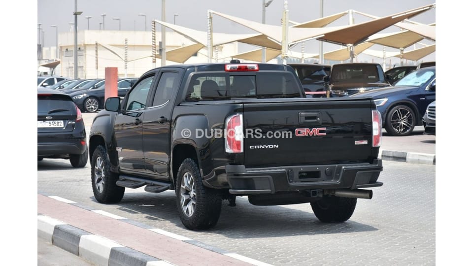 Used GMC CANYON ALL TERRAIN DIESEL / CLEAN CAR / WITH WARRANTY 2017 for