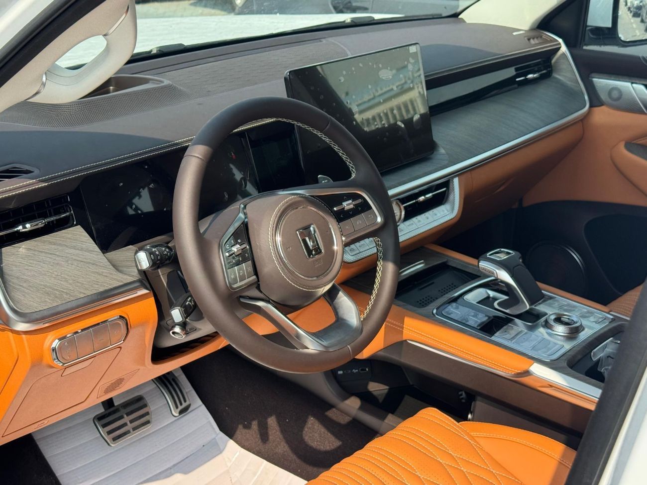 تانك 500 3.0L Petrol V6 4WD 2026 Export Price @ 148,000 AED