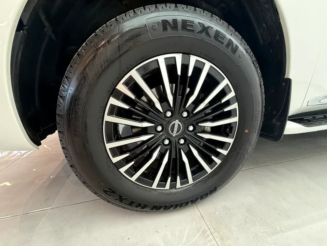Nissan Patrol SE Platinum City 5.6L SE Platinum City - GCC Specs - Pristine Condition