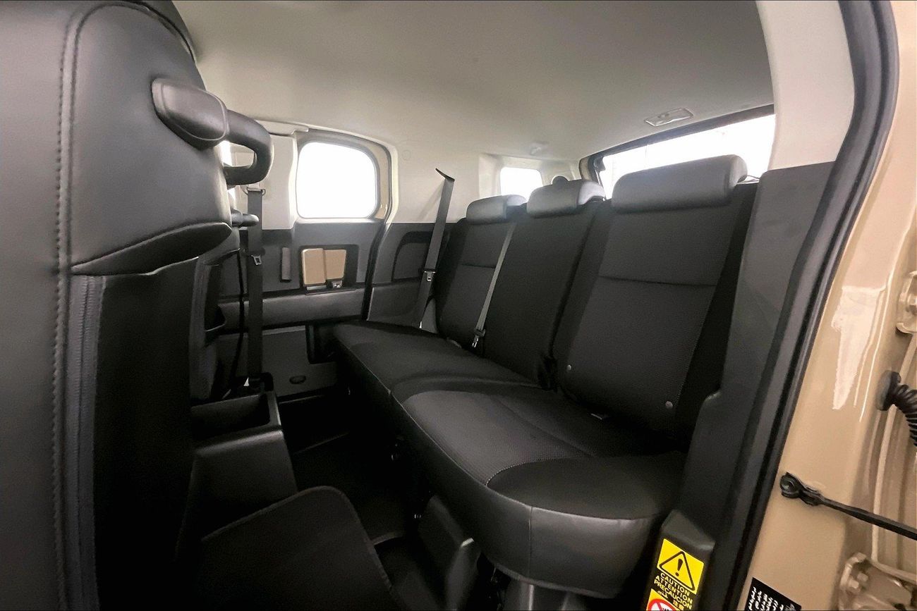 Toyota FJ Cruiser GXR | Guaranteed Warranty | 0 Down Payment