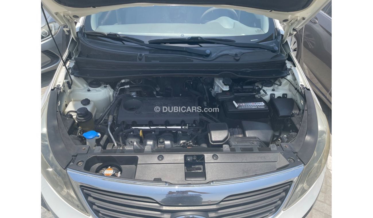 Kia Sportage Kia Sportage 2,0 (GCC- SPEC) - 2011- VERY GOOD CONDITION