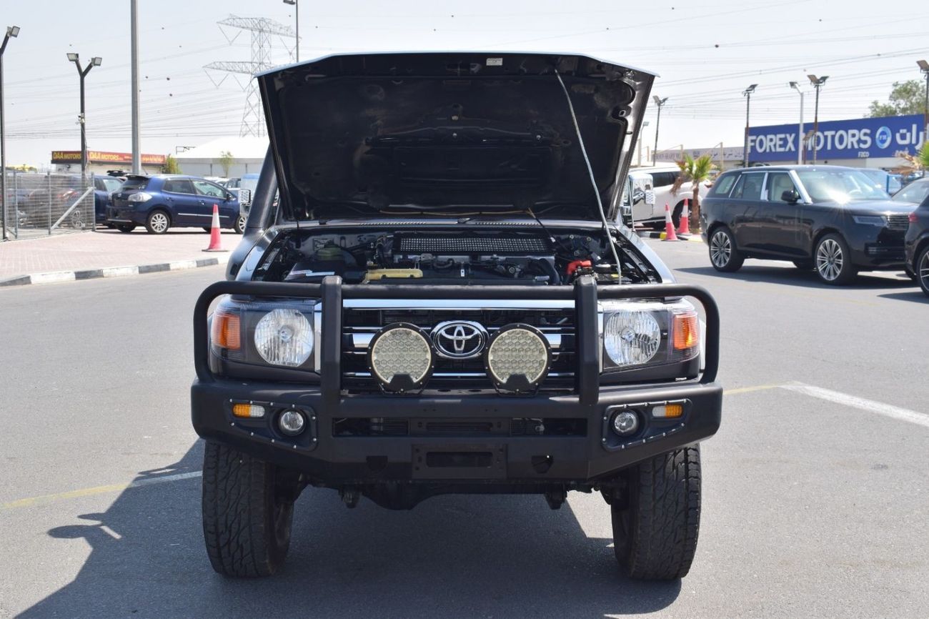 Toyota Land Cruiser Pick Up PICKUP DLX 4.5L