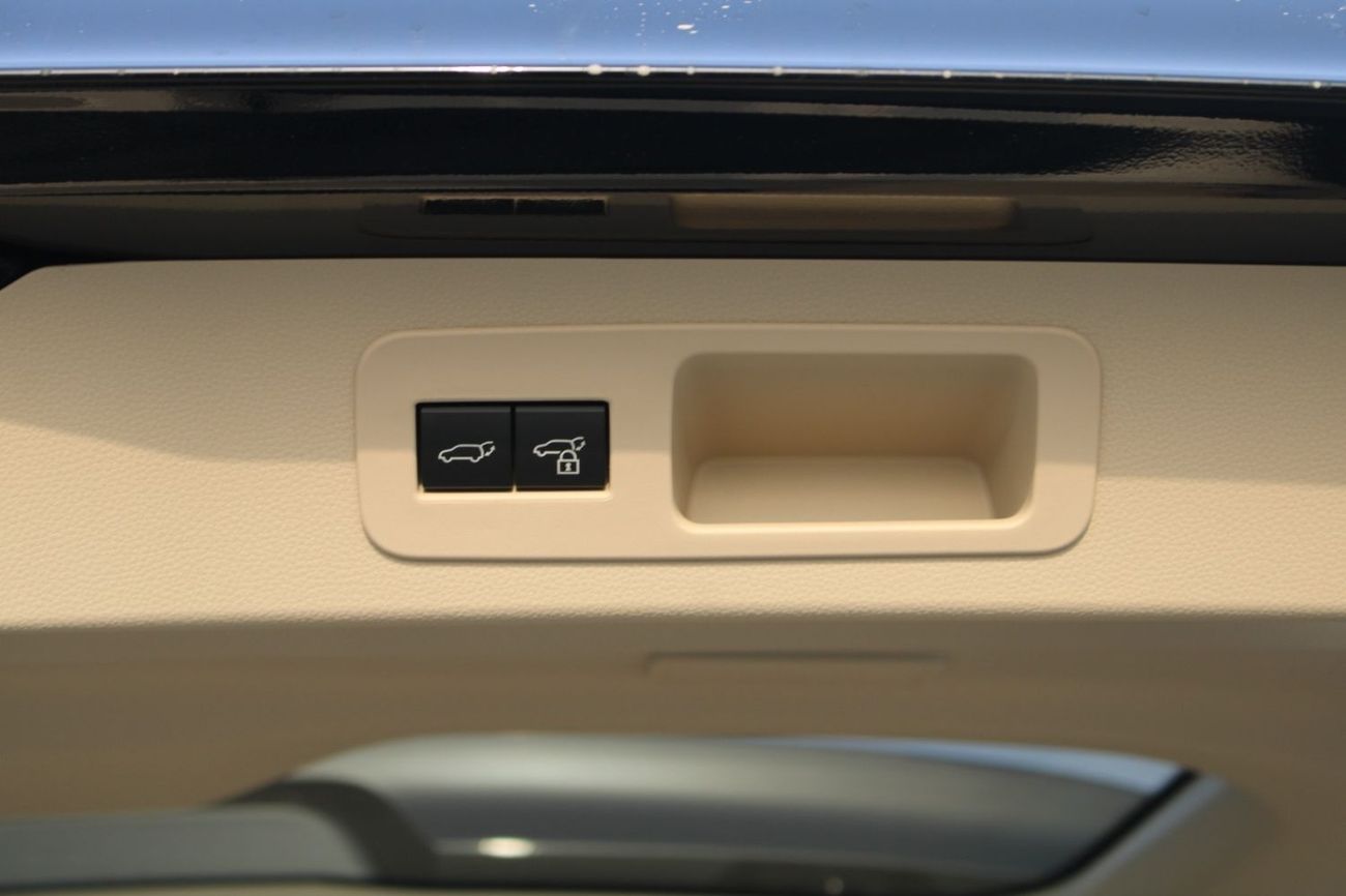 تويوتا لاند كروزر VXR 3.5L