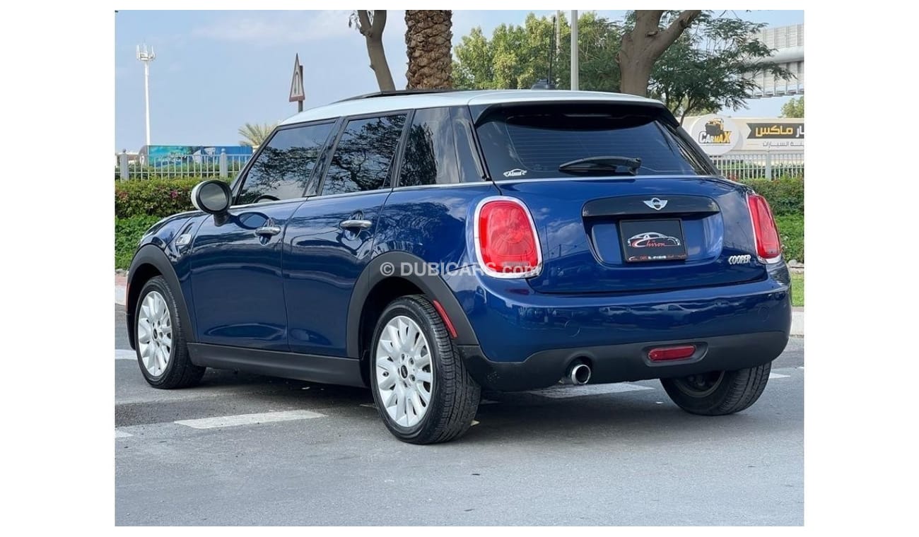 Mini Cooper Std MINI COOPER 2017 FULL OPTION LOW MILEAGE IN PERFECT CONDITION