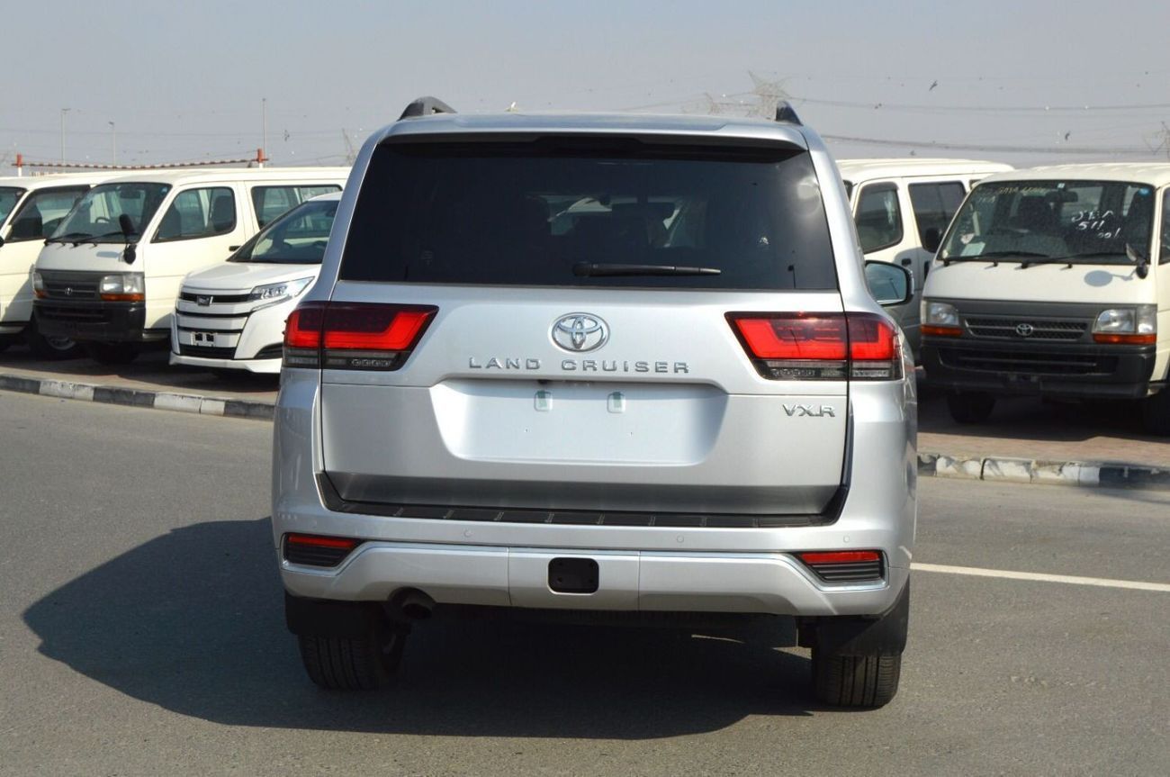 تويوتا لاند كروزر Toyota Lc300 VXR 2025 RHD petrol engine 3.3L twin turbo 4x4 Japanese specs silver colour