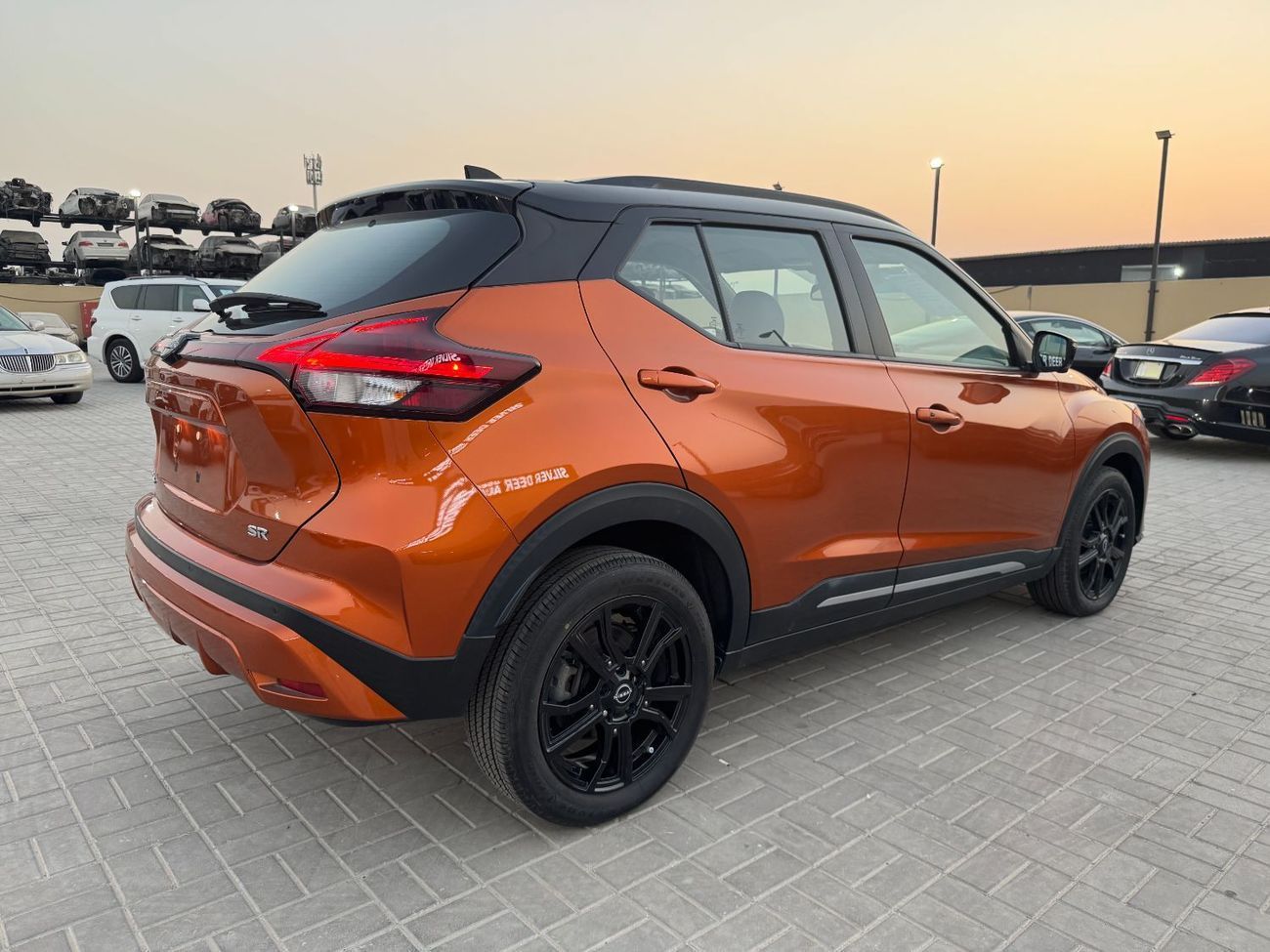 نيسان كيكس SR