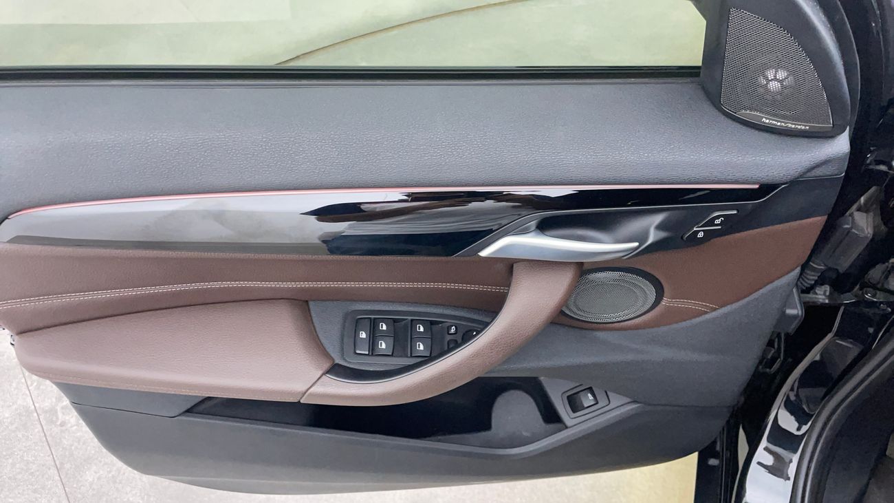 بي أم دبليو X1 2 2000