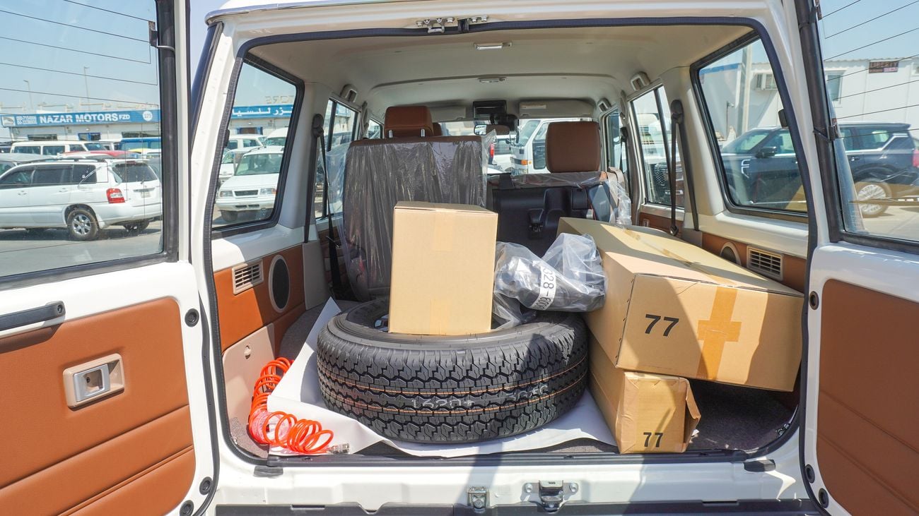 Toyota Land Cruiser 70 2.8L DIESEL Oman Specs