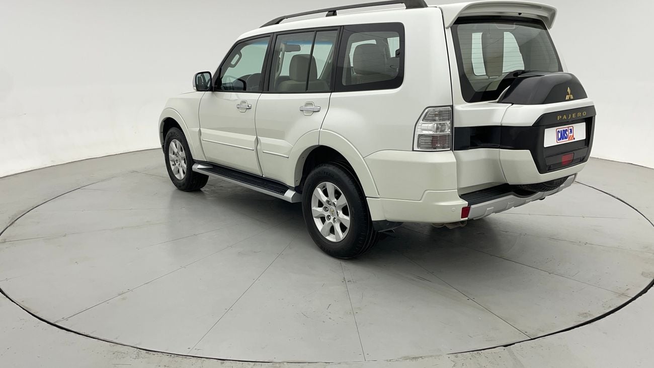 Mitsubishi Pajero GLS MIDLINE 3 | Zero Down Payment | Free Home Test Drive