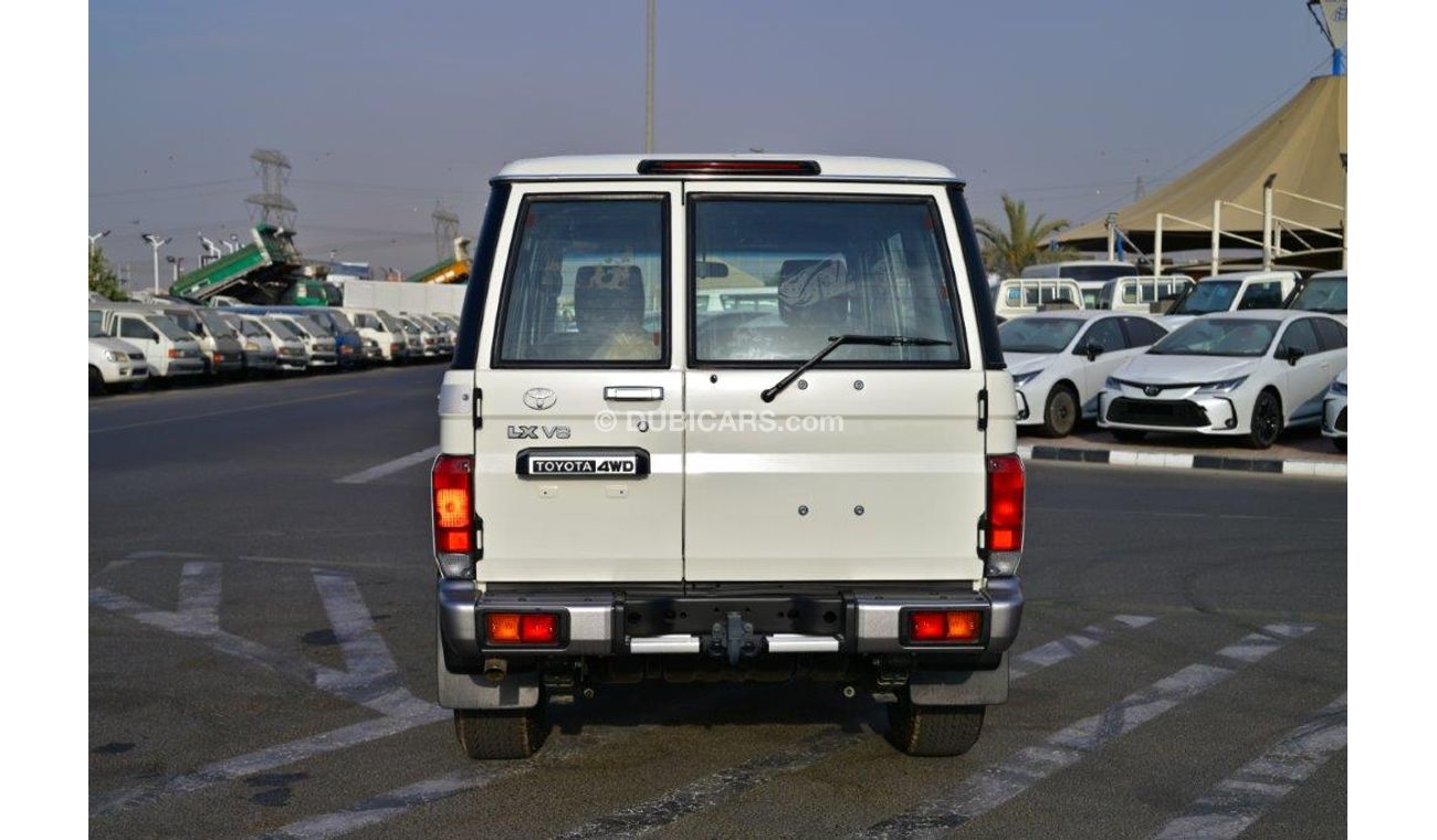 Toyota Land Cruiser 70 DLX  V8 4.5L Turbo Diesel 4wd Manual Transmission