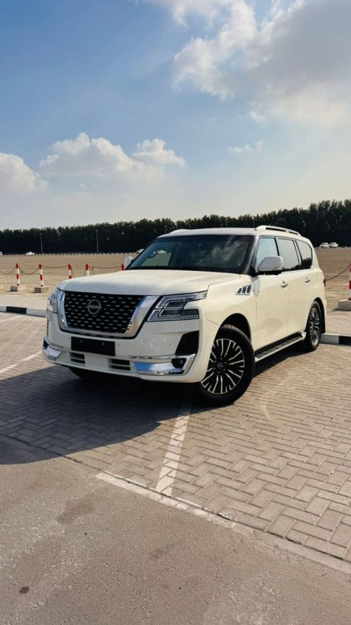 إنفينيتي QX80 Luxe Proactive 5.6L (428 HP)