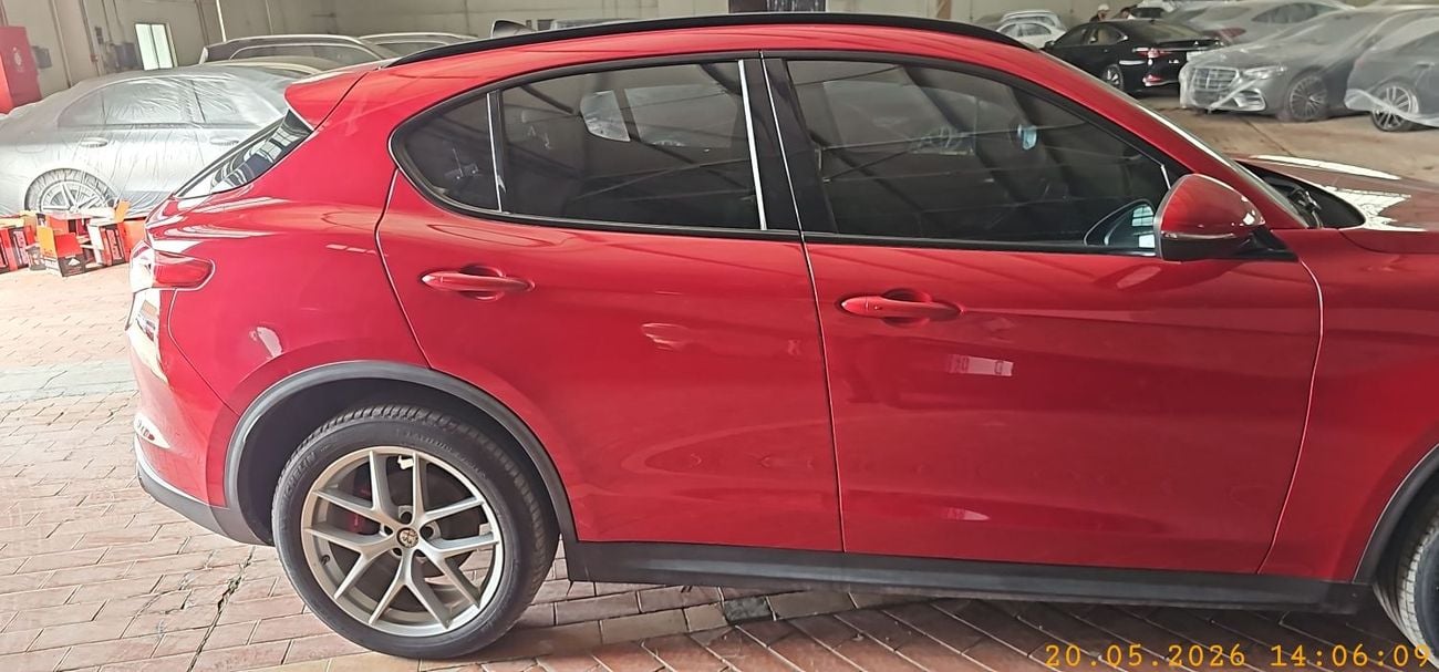 Alfa Romeo Stelvio SUPER 2.0