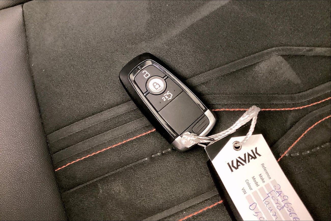 Ford Taurus Titanium | Guaranteed Warranty | 0 Down Payment