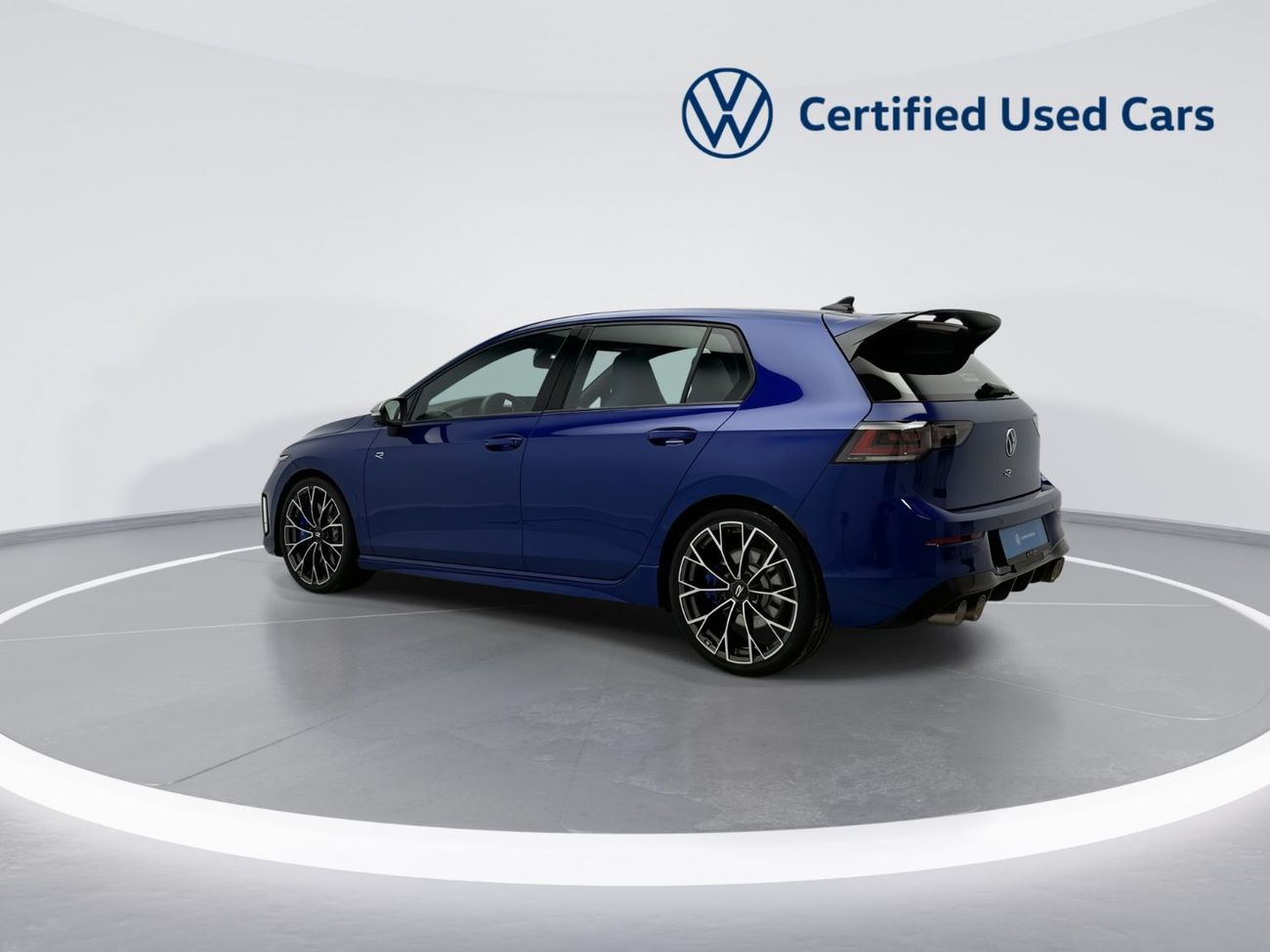 فولكس واجن جولف ار Base 2.0T