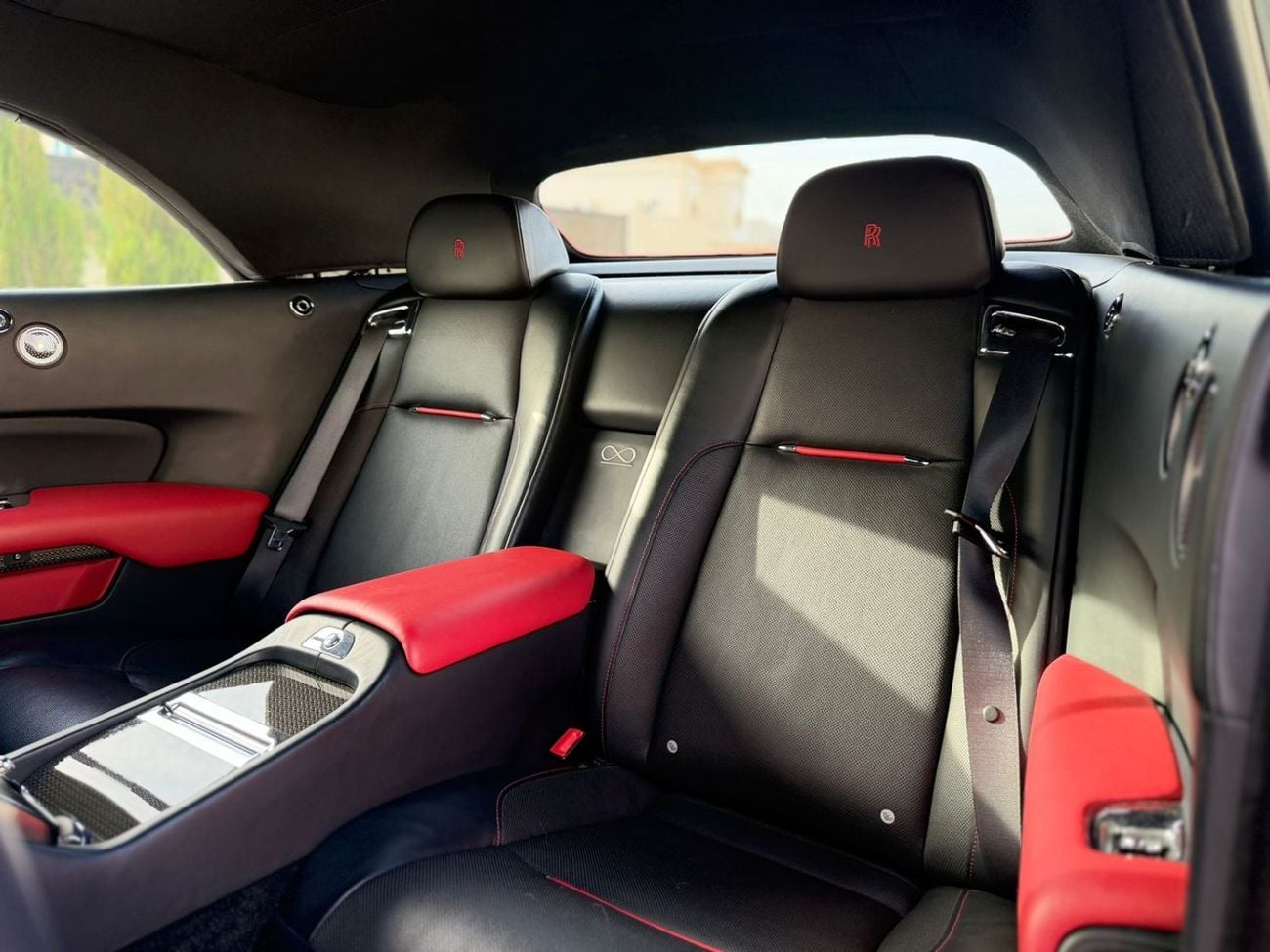 رولز رويس داون