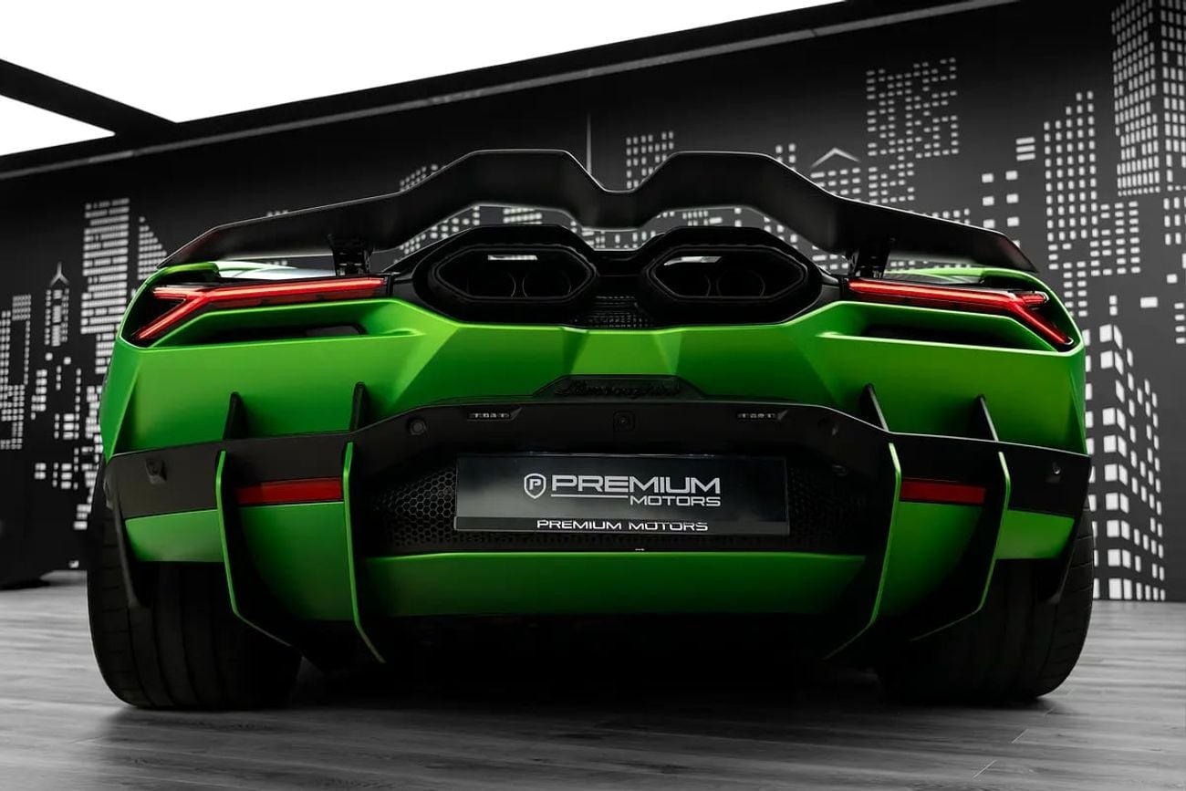 Lamborghini Revuelto 6.5L V12 Hybrid LAMBORGHINI | REVUELTO | FULL CARBON | GCC SPECS DEALER WARRANTY + SERVICE CONTRAC