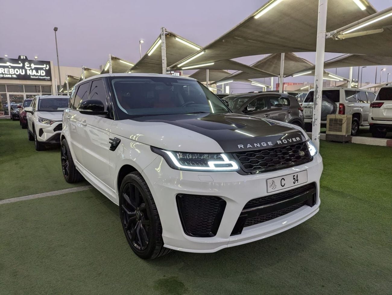 Range Rover 8 Used Land Rover Range Rover Sport 8 cylinder engine 5.0. Clean Car No ...